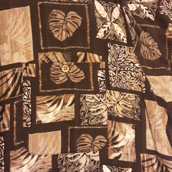 Button down shirt - Picture 3 of 4